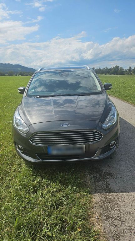 Image of Ford S-Max