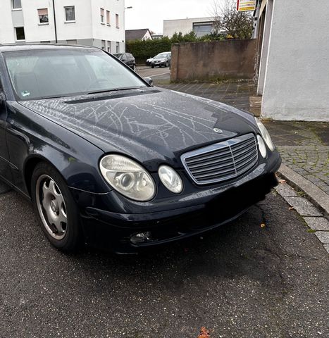 Mercedes-Benz Mercedes ben e Klasse