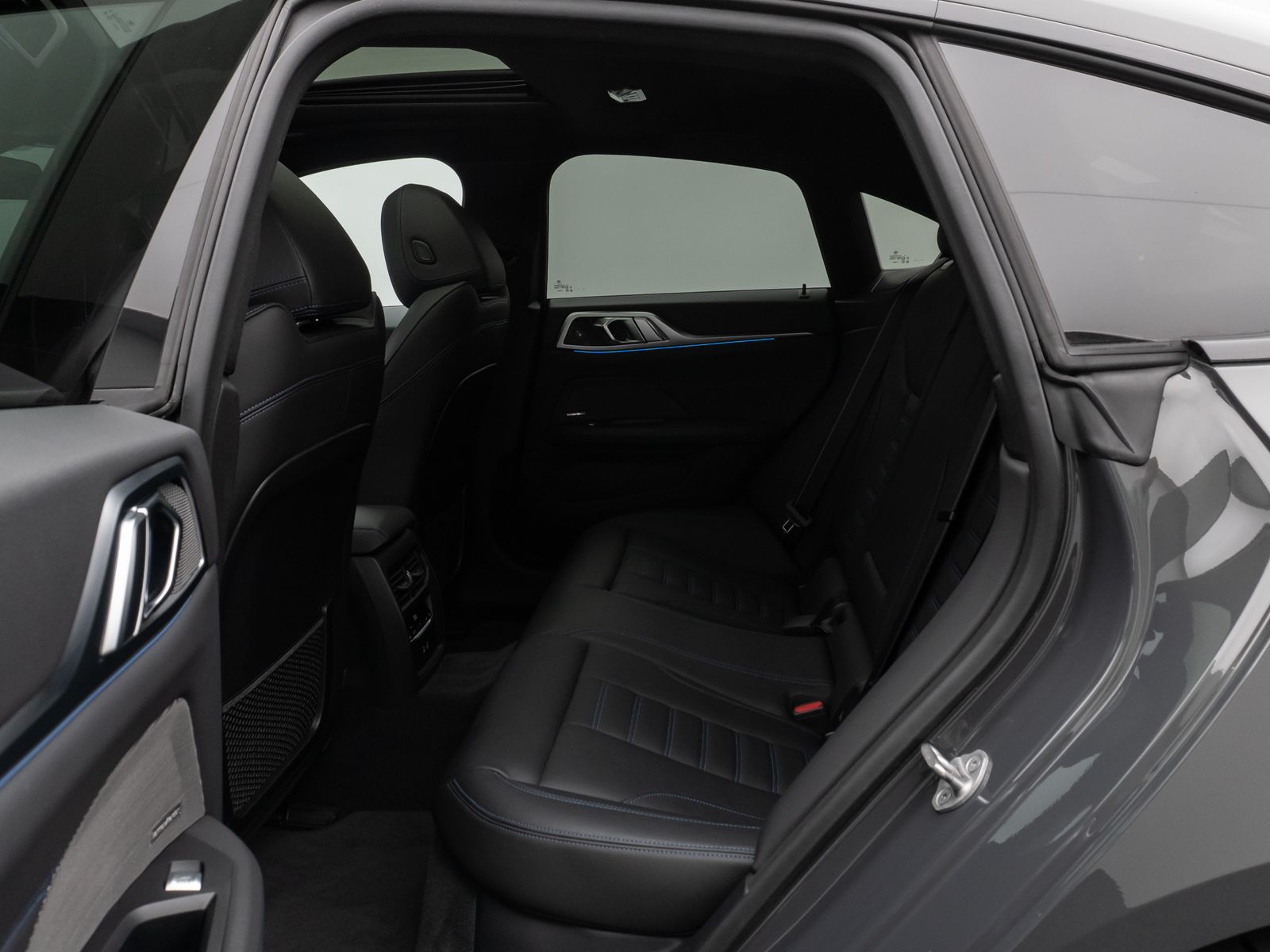 Fahrzeugabbildung BMW i4 M50 Gran Coupé Laser 360°DAB H/K Komfort 19"