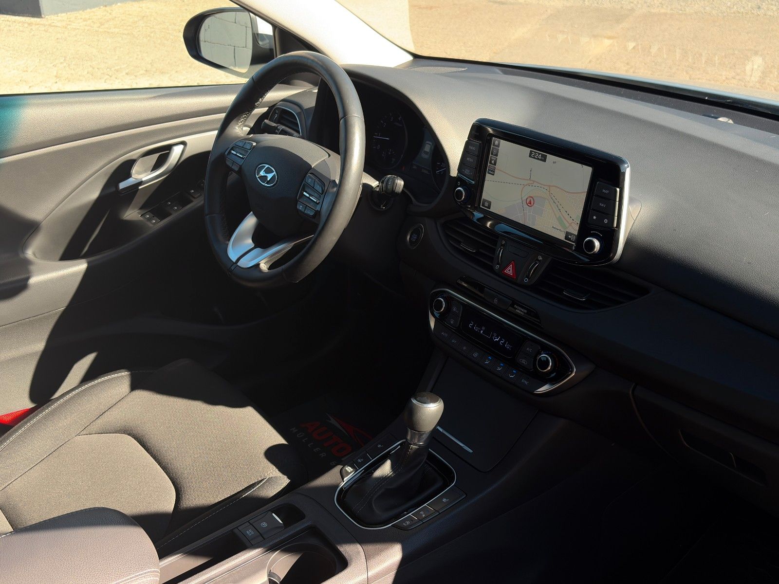 Fahrzeugabbildung Hyundai i30 1.4 T-GDI All Inclusive ACC CAM CarPlay