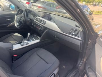 BMW 320 - 3