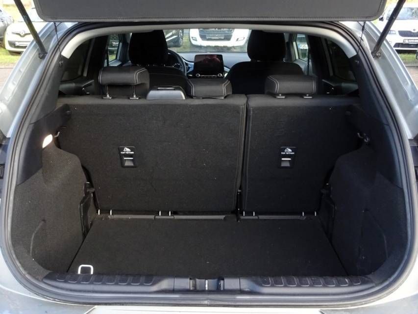 Fahrzeugabbildung Ford Puma 1.0 EcoBoost Mild Hybrid Titanium