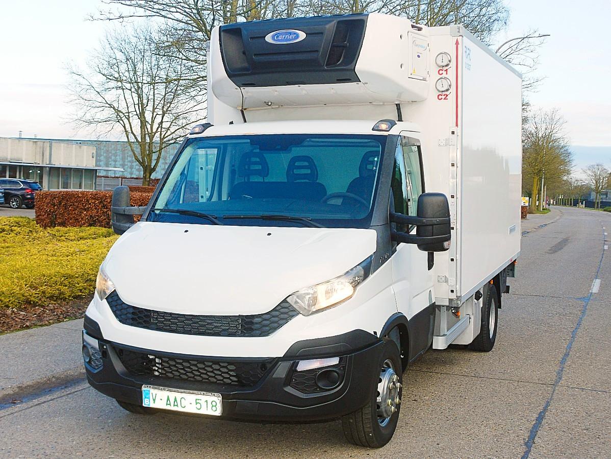 Iveco 70C17 DAILY KUHLKOFFER CARRIER SUPRA 750 MT LBW