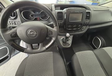 Opel Vivaro - 6