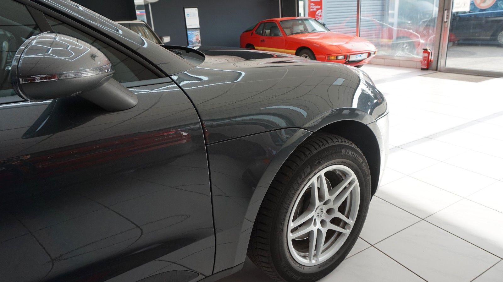 Fahrzeugabbildung Porsche Macan 1 Vorbesitzer Scheckheft gepflegt Tüv neu
