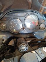 Kawasaki ZZR 1100 - KAWASAKI ZZR 1100