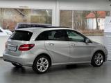 Mercedes-Benz B 220 d Urban *PANO*LED*PDC*NAVI*TOTW - Mercedes-Benz B 220