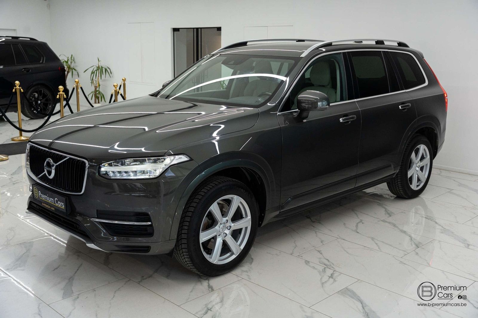 Volvo XC90 T5 awd Momentum! ACC! Lichte vracht / Utili imagem 3