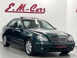 Mercedes-Benz C 320 Elegance Aut.*2.HAND*59TKM*LEDER*NAVI*XENO - Mercedes-Benz C 320 mit Benzin-Antrieb