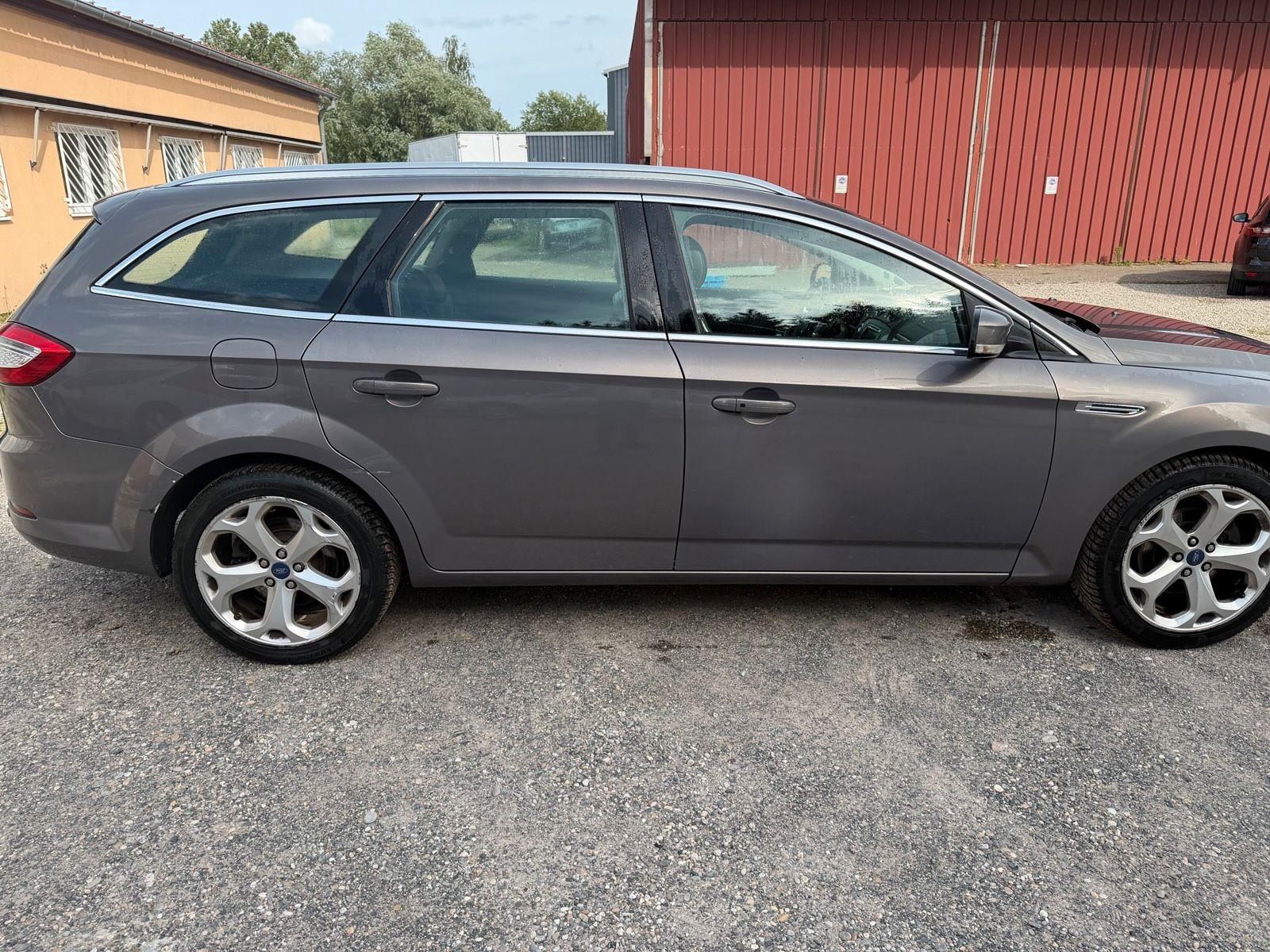 Ford Mondeo 2013 — photo 7