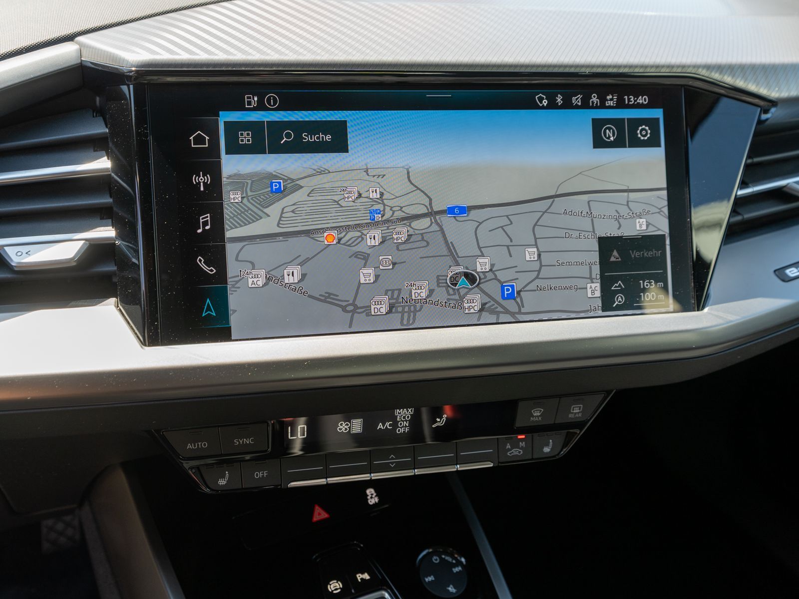 Audi Q4 45 e-tron quattro LED Navi PDC SHZ GRA VC foto 13