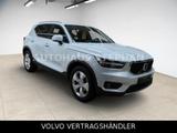 Volvo XC40 D3 Automatik Momentum Pro AHK GARANTIE - silberne Volvo XC40