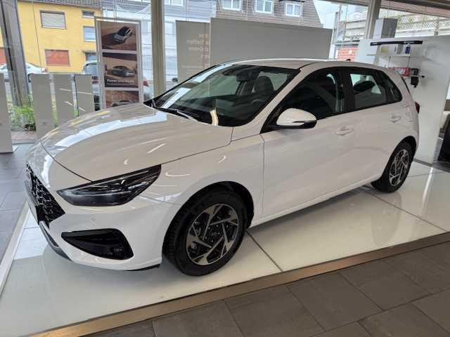 Hyundai i30 1.5 T-DPI Comfort*Navi*DAB*Kamera*LED
