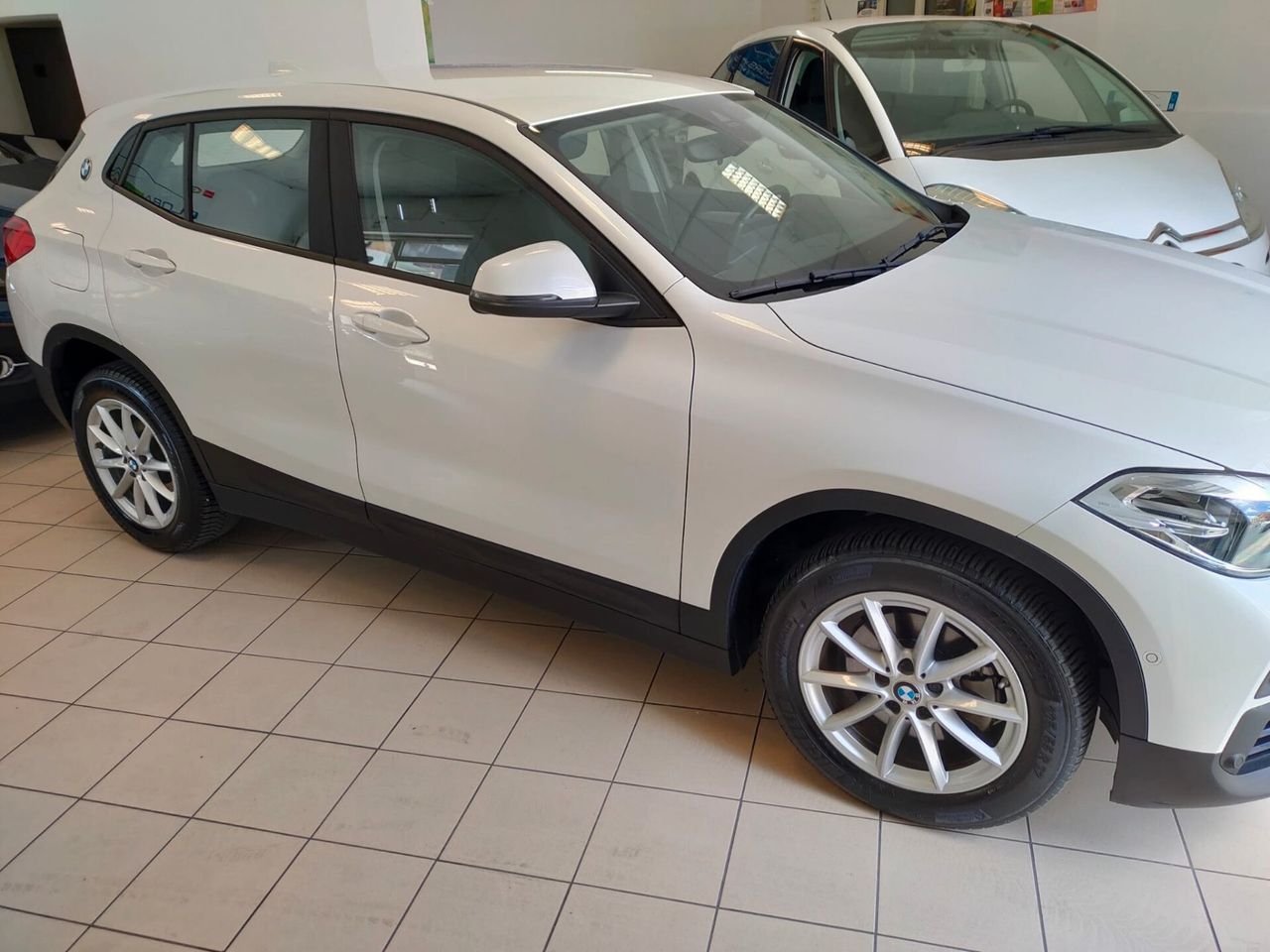 BMW Bmw X2 sDrive18d Advantage imagem 3