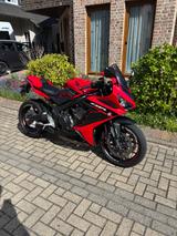 Honda Cbr650r guter Zustand, viele Extras!