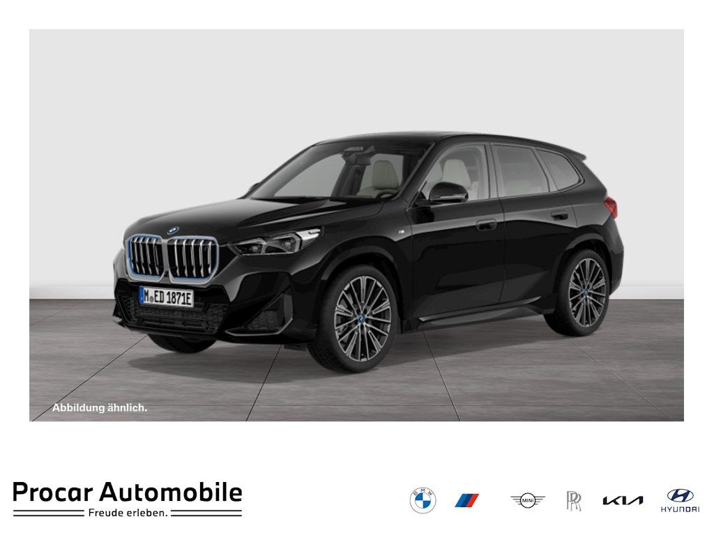 BMW iX1 xDrive30 M Sport HUD PANO ACC AHK RFK NAVI foto 1