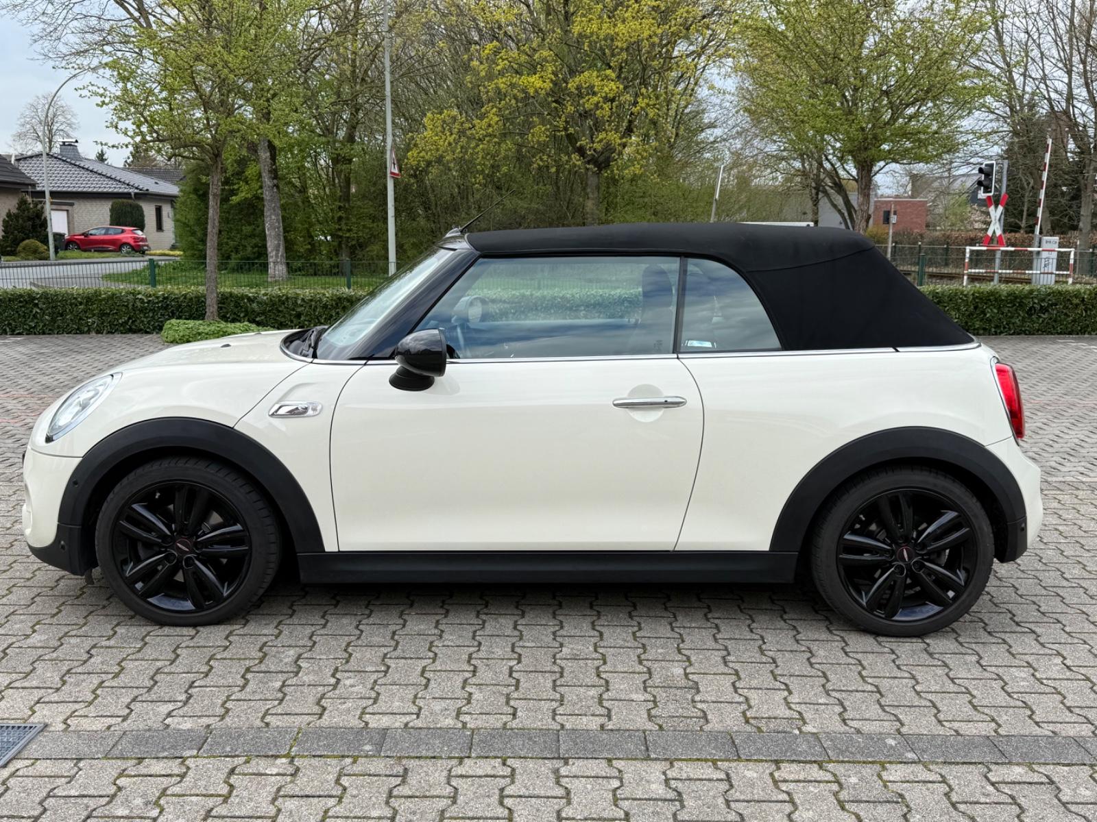 MINI Cooper S Cabrio Cooper S