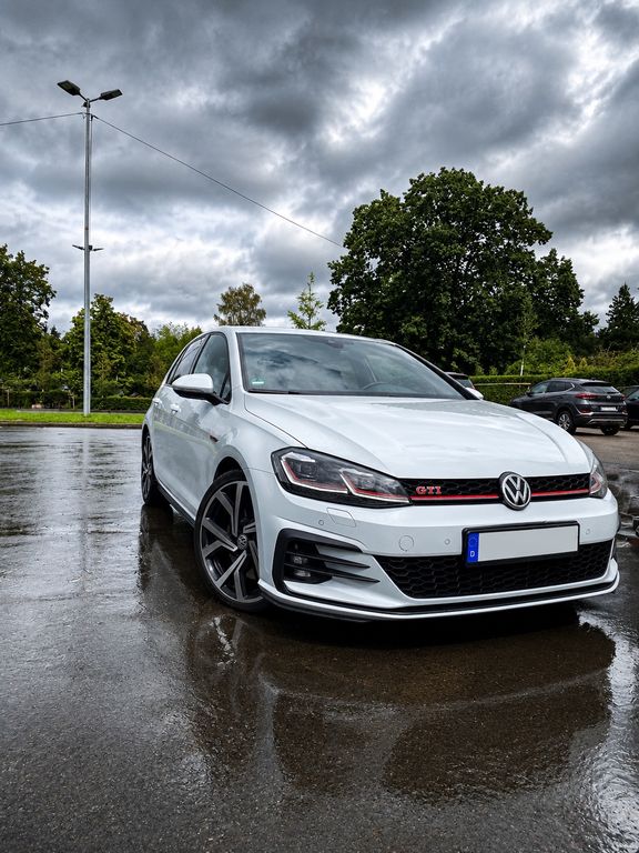Image of Volkswagen Golf