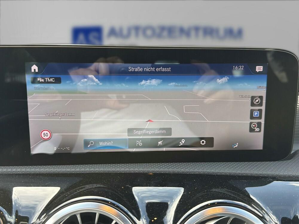Mercedes-Benz A 250 e Progressive 360 KAM SHZ HUD LED