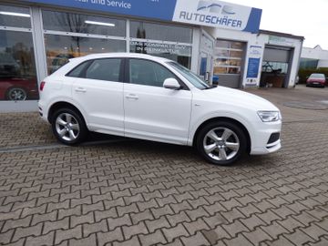 Bild 4 Audi Q3 1.4 TFSI Basis, S-Line, Navi, AHK
