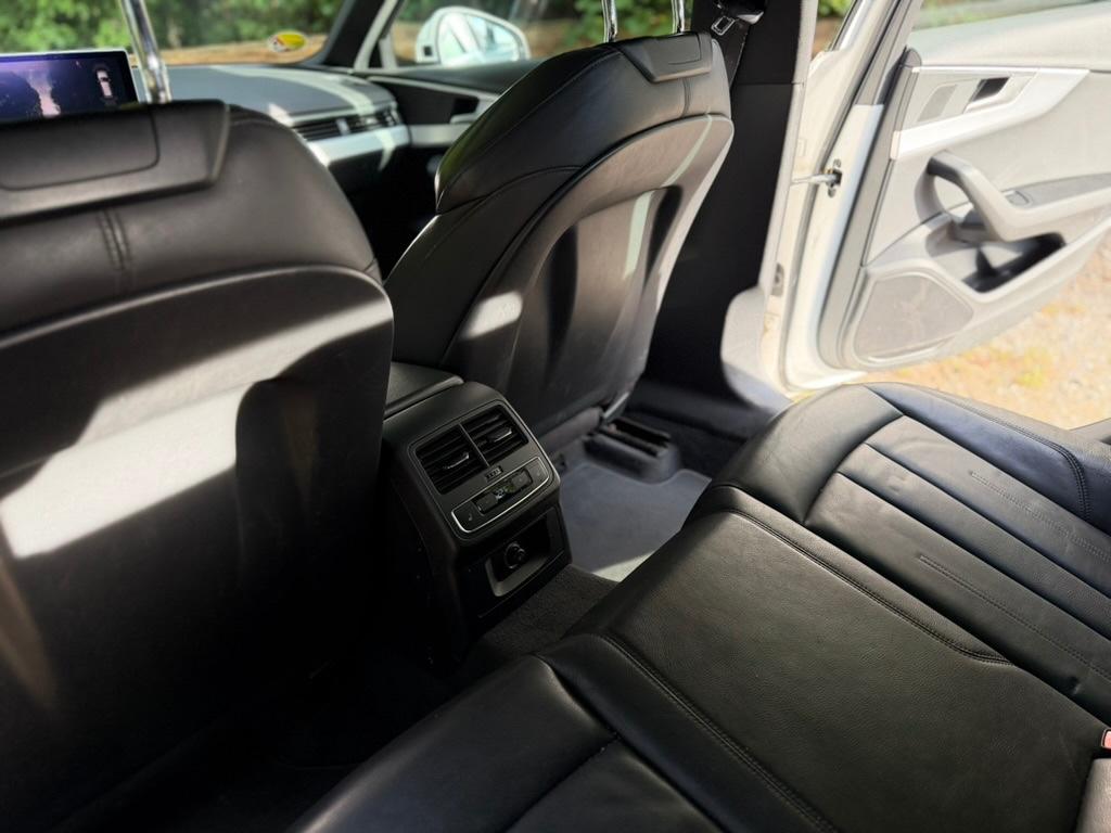 Audi A4 2.0 TDI S tronic Avant S-Line - TOP gepflegt