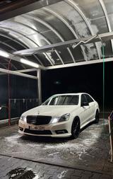 Mercedes-Benz Mercedes w212 E500 - Mercedes-Benz W212