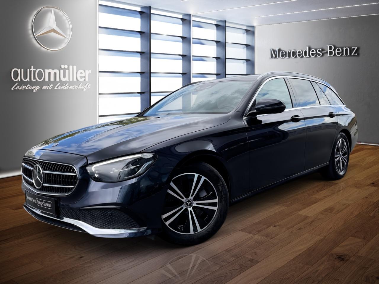 Mercedes-Benz E 300 T AVANTGARDE+AHK+PANO+DISTR+CARPLAY+LED+