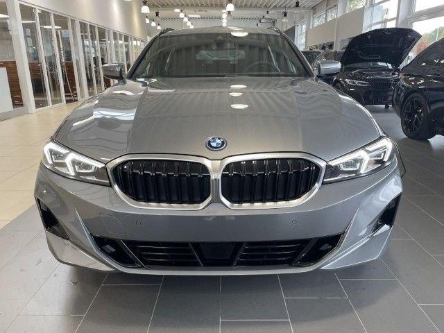 BMW 330e Touring Aut. AHK ParkingAssistant SHZ