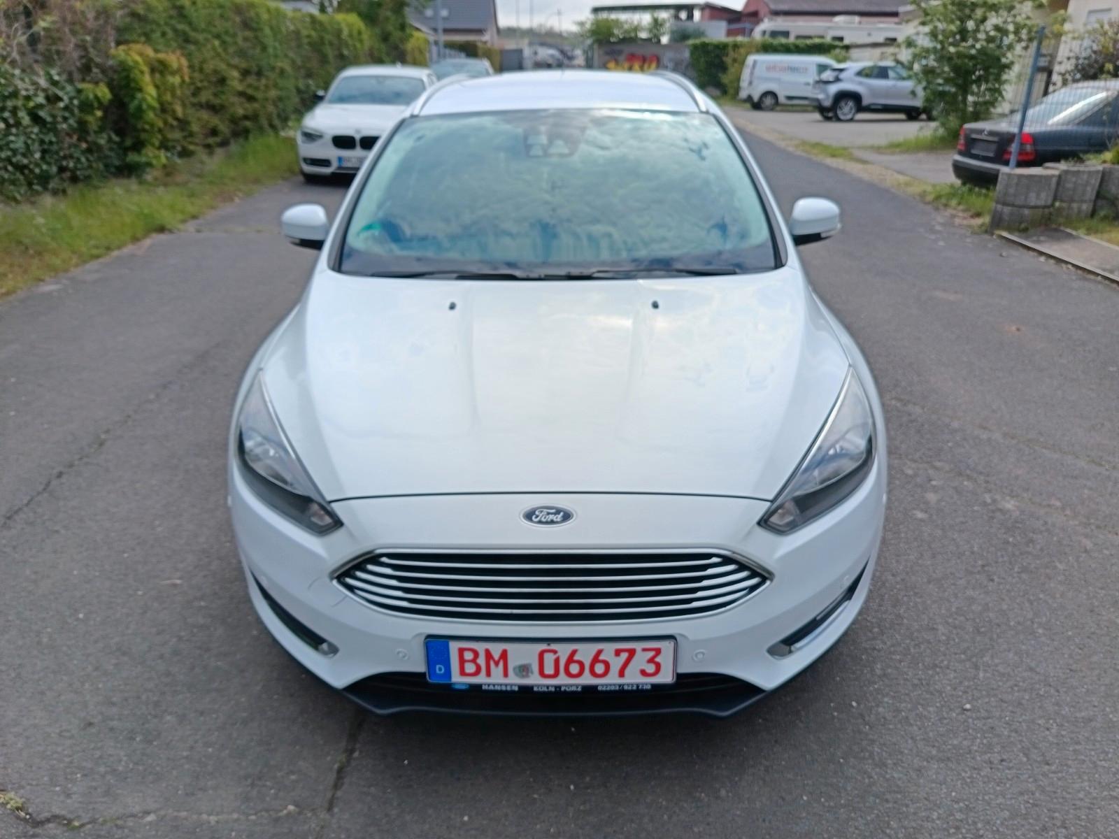 Ford Focus Turnier Titanium R. Kamera
