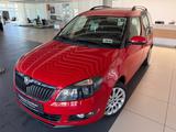 Skoda Roomster 1.2l TSI 63kW Elegance - Skoda Roomster: Rot