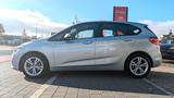 BMW 220i Active Tourer / Autom. /Scheckheft / Euro 6 - BMW 220 in Nürnberg