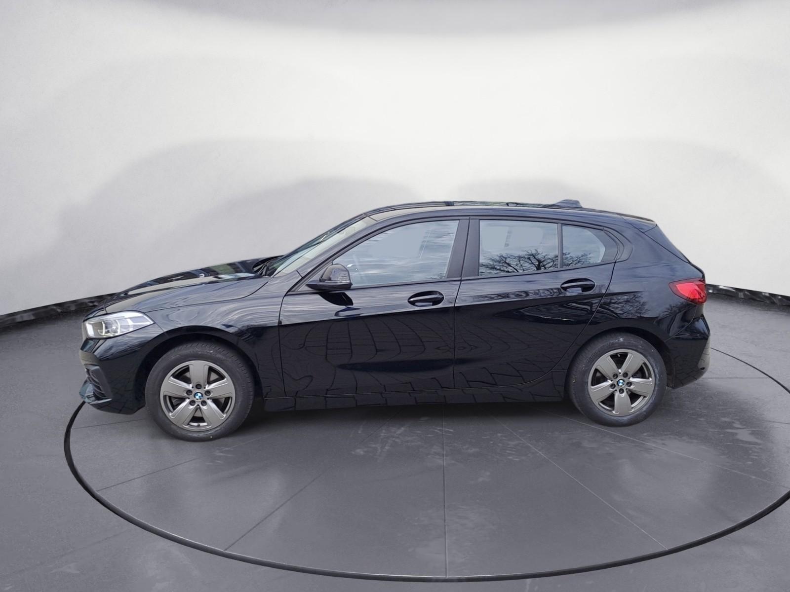 BMW 116i Limousine Advantage PDC Sitzheizung LED Nav