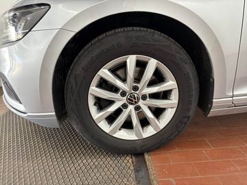 Volkswagen Passat Variant - 12