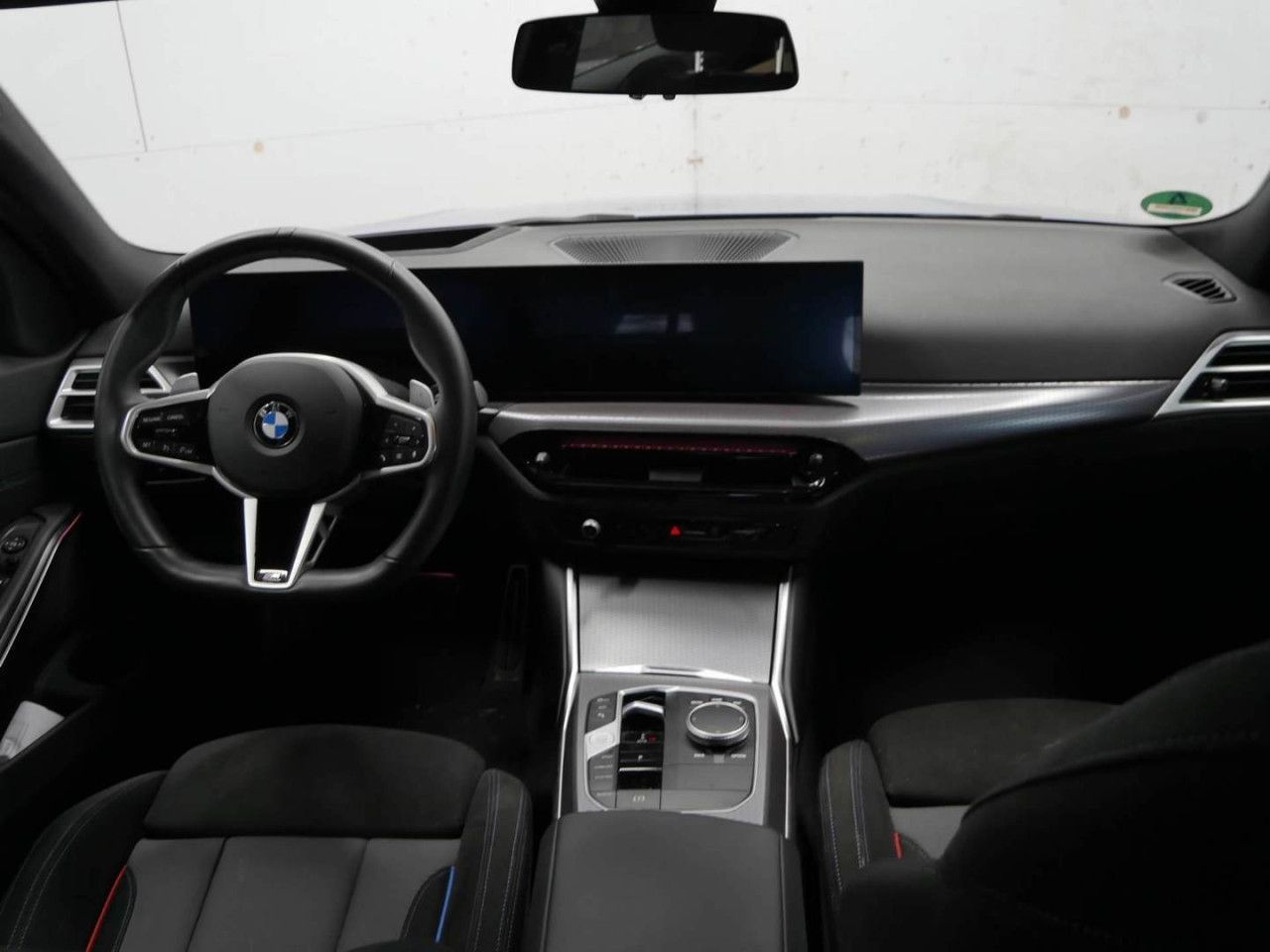 BMW 320 - Bild 11