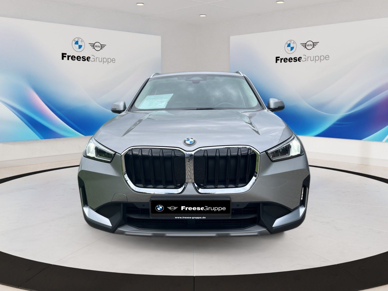 BMW X1 xDrive20d AHK PANO RFK HIFI LENKRADHZ XDRIVE imagem 2