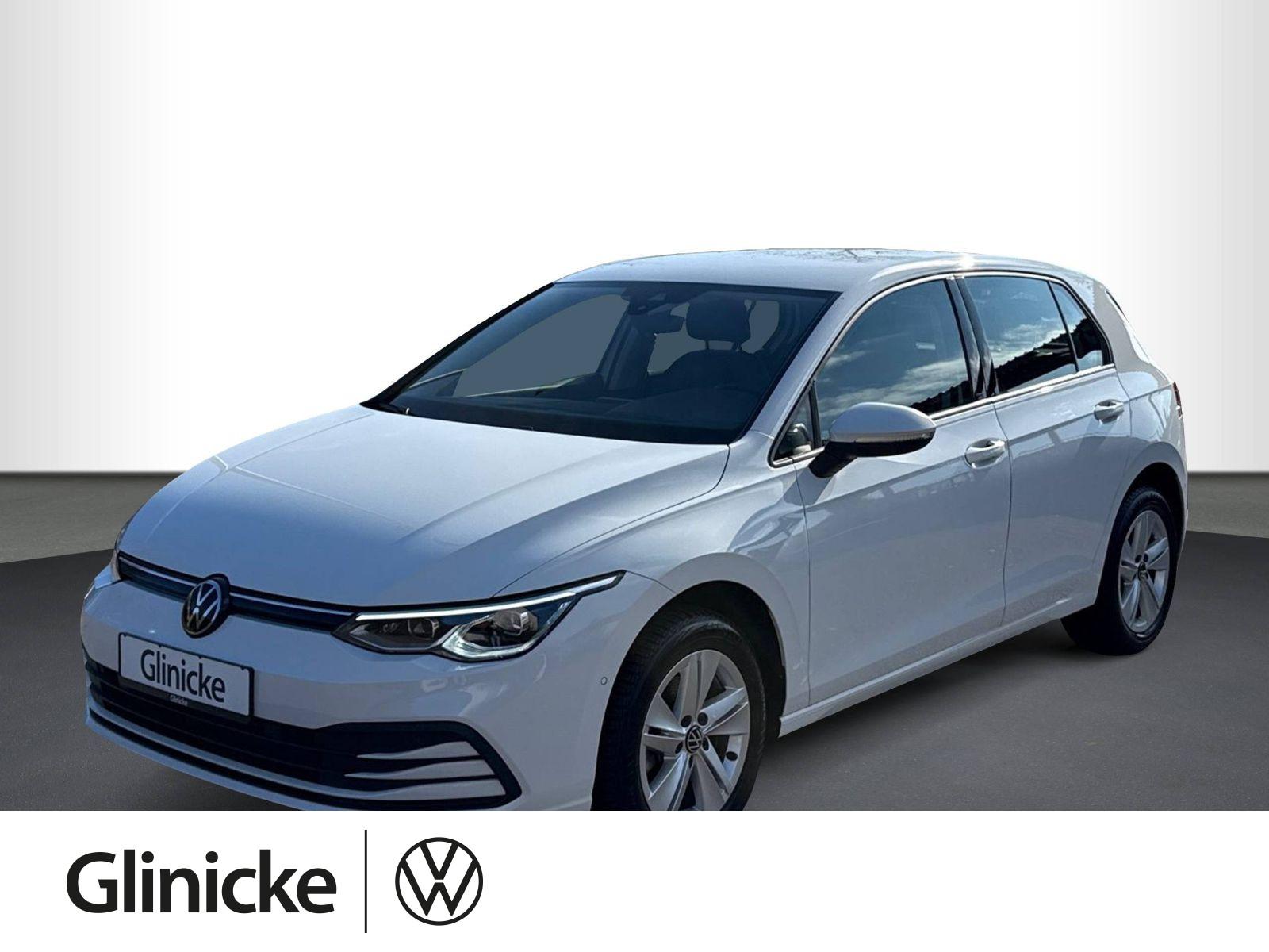 Volkswagen Golf VIII Life 1.5 TSI RFK, NAVI,SHZ, LED