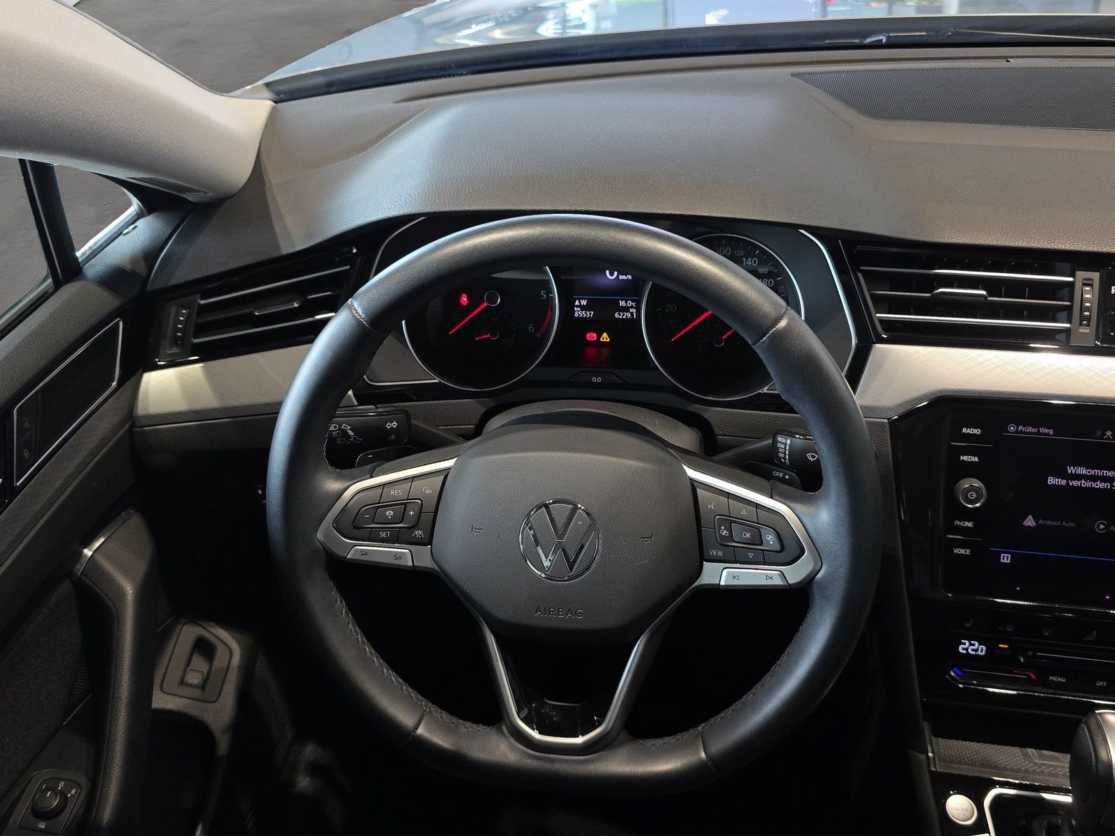 Volkswagen Passat Variant - Bild 20
