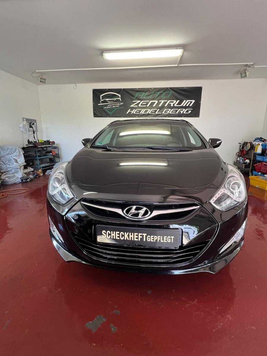 Hyundai i40 Style NAVI KAMERA LED PDC 2Liter mit 131KW