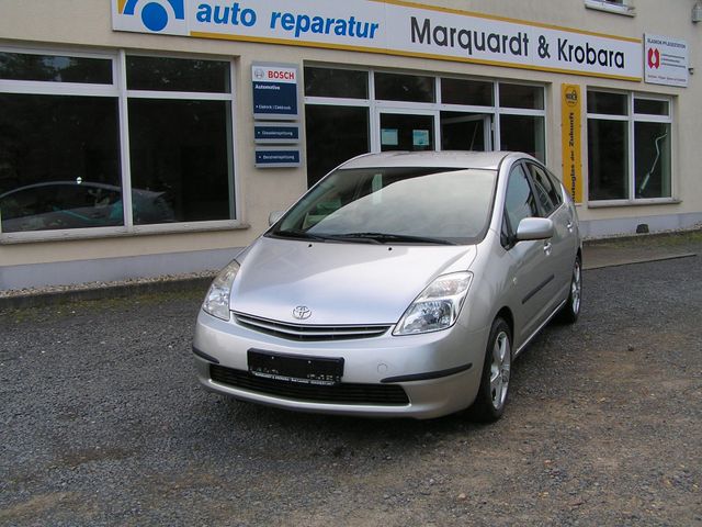 Toyota Prius 1.5-l-VVT-i Sol