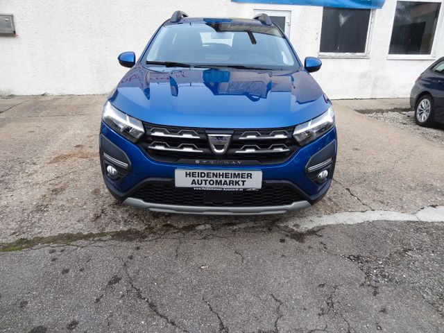 Fahrzeugabbildung Dacia Sandero III Stepway Comfort/1.Hd/LED/AHK/67TKM/