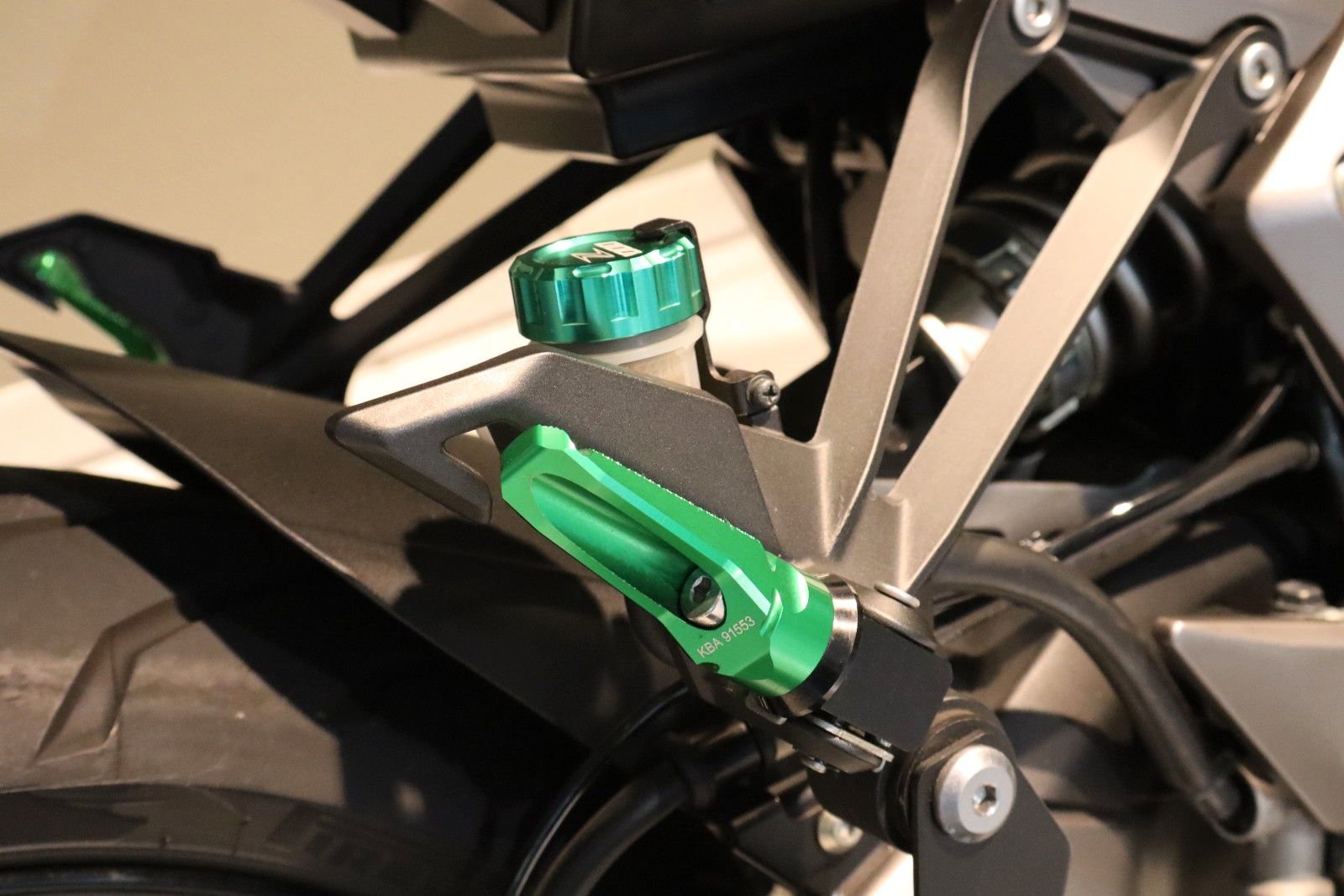 Fahrzeugabbildung Kawasaki Z 1000 SX ABS Top gepflegt!