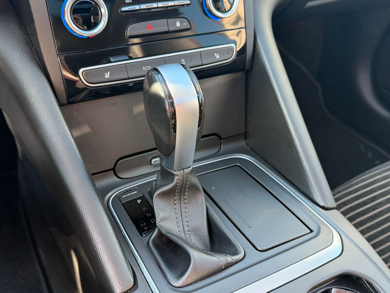 Fahrzeugabbildung Renault Talisman Grandtourer /BOSE/PANORAMA/HUD/ACC