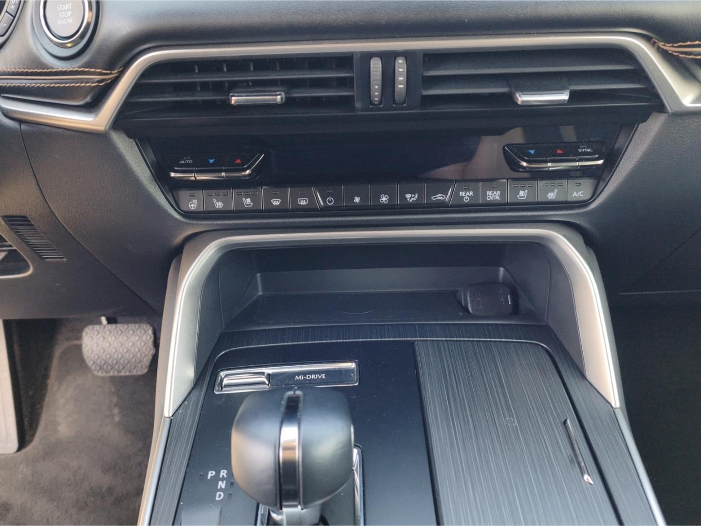 Mazda CX-80 HOMURA PLUS+BOSE+PANO+CARPLAY+MATRIX
