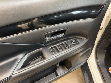 MYAUTOCENTER – Gebraucht- und Jahreswagen mit Werkstattservice in Pfaffenhofen Mitsubishi Outlander Active+ 4WD *1. Hand*AHK*Bi-LED*