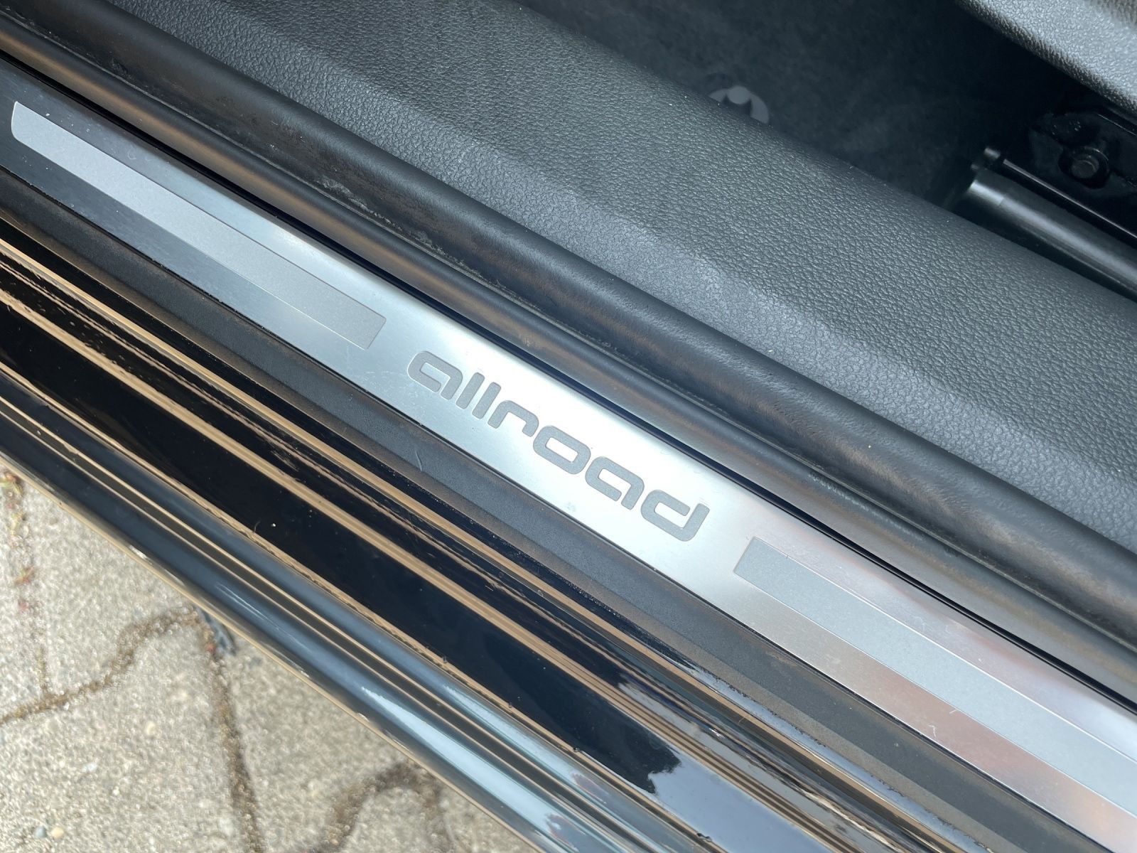 Audi A6 allroad quattro tiptronic AHK MATRIX LED SHZ  foto 16