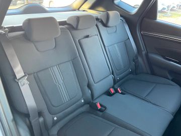 Fahrzeugabbildung Hyundai TUCSON HEV 1.6 T-GDi 230PS 6-AT 2WD Select LED