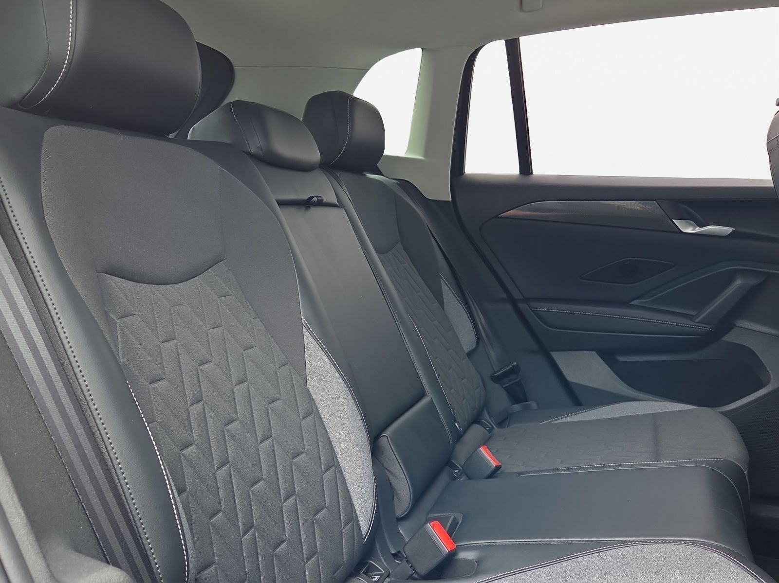 Volkswagen Tiguan - Bild 17
