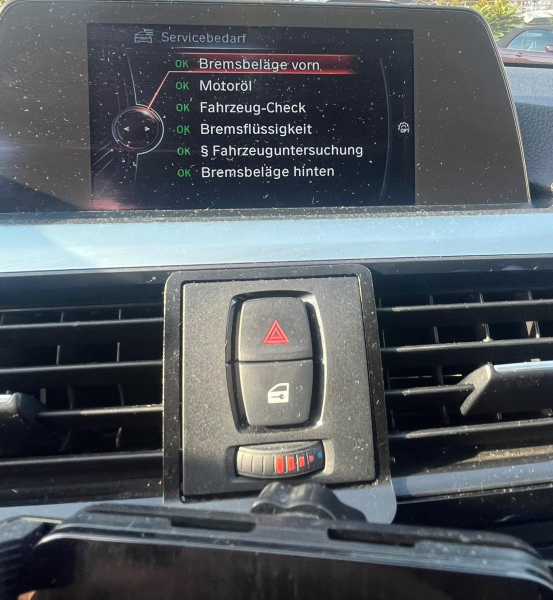 BMW 320 2015 — photo 9