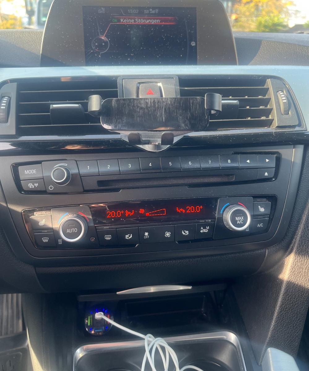 BMW 320 2015 — photo 11