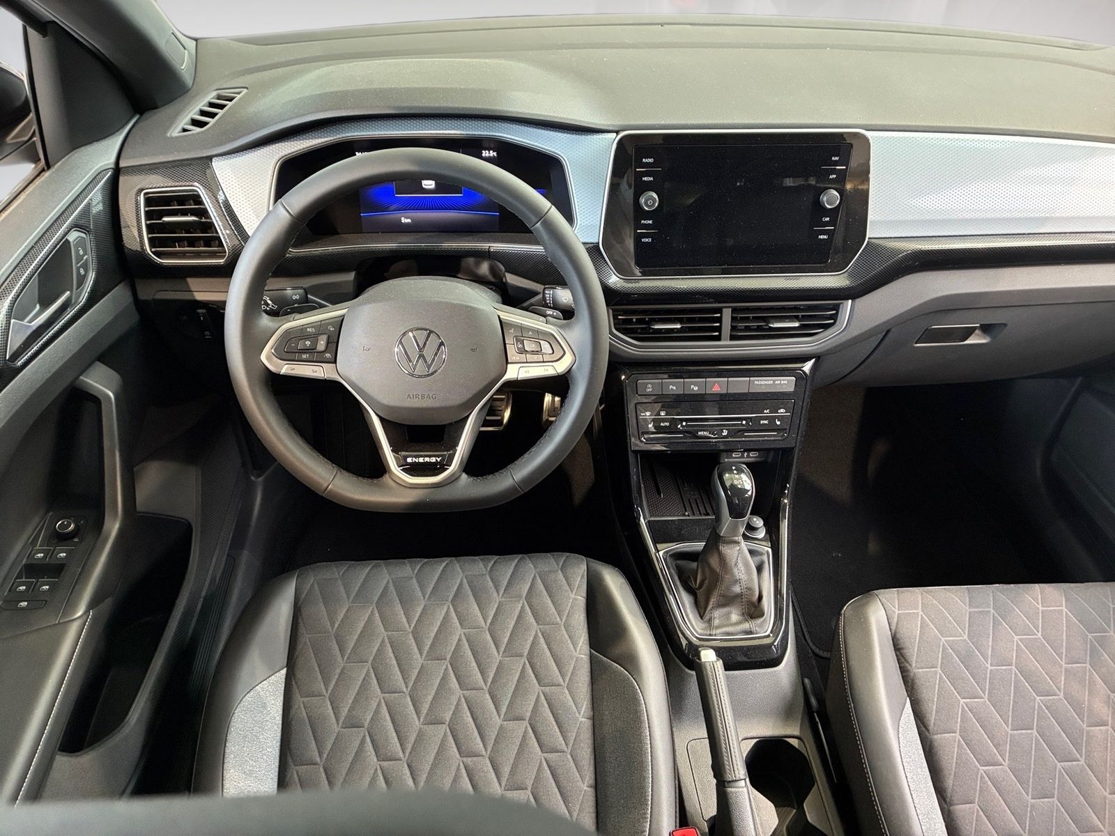 Volkswagen T-Cross - Bild 13